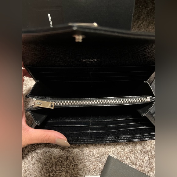 ✖️SOLD✖️AUTH YSL Cassandre Matelasse Large Flap Wallet in Black SHW - Picture 4 of 6